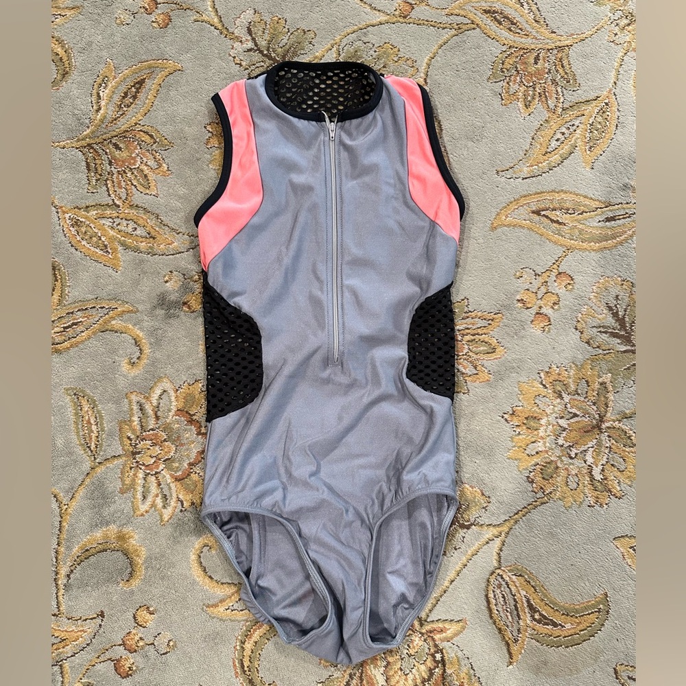 Eleve Leotard-size Medium-like new